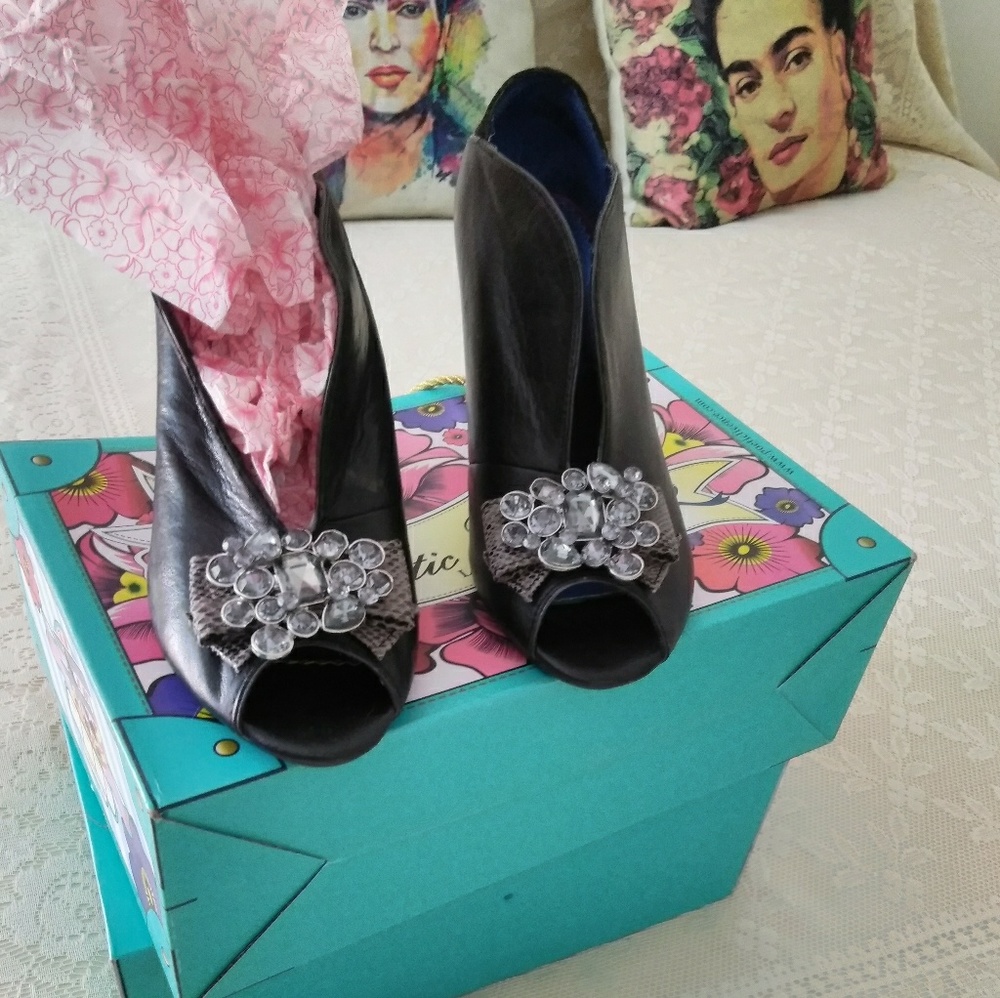 Shoes